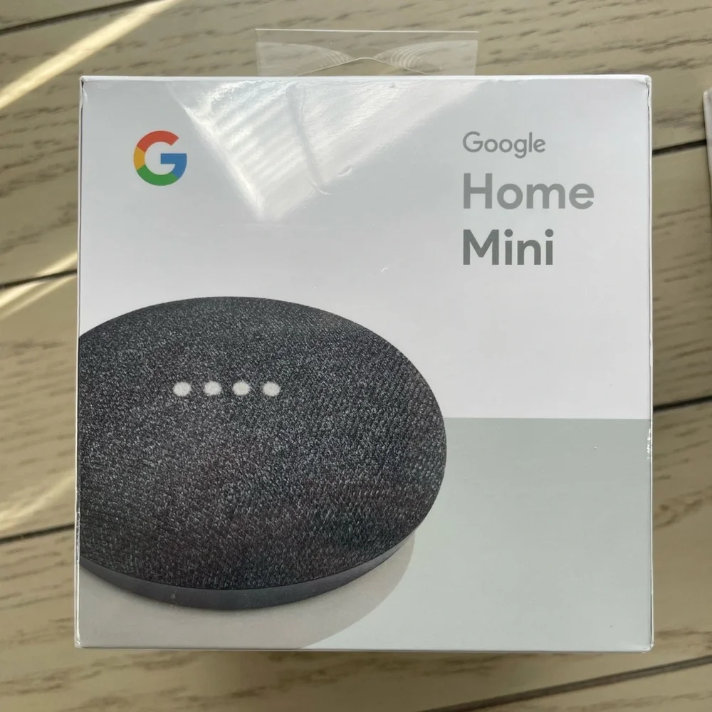Google Nest Mini in Charcoal - new in box - Picture 1 of 5